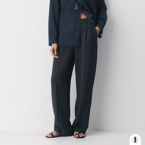 NWT Aritzia Black Women's Pants